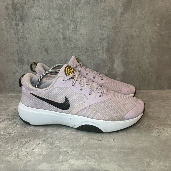 Nike City Rep TR Running Shoes DA1351-500 Womens sz 8.5 - pink - Picture 1 of 6